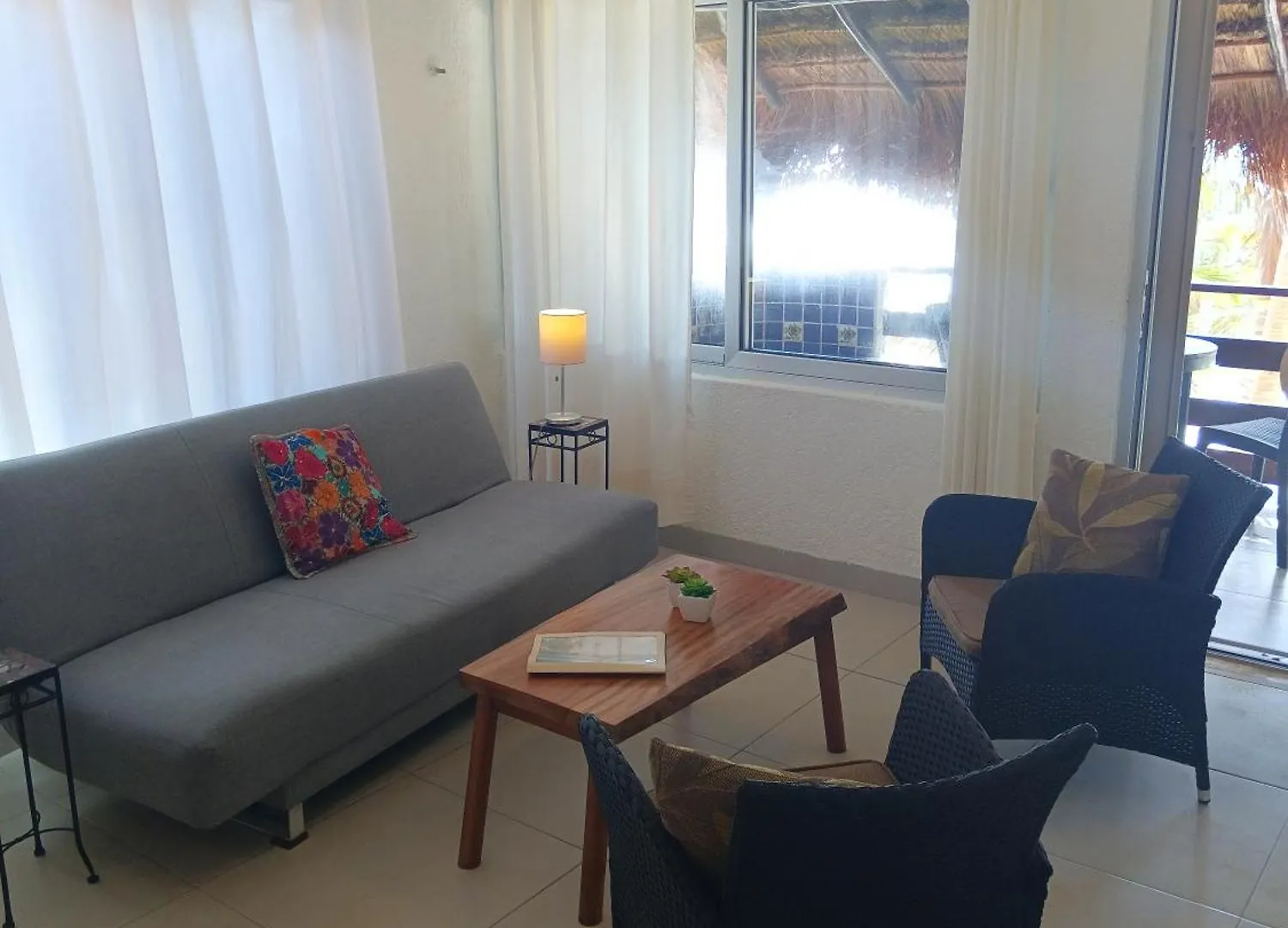 Unahkin Akumal, Tulum Beachfront Condo Relaxing Holiday home