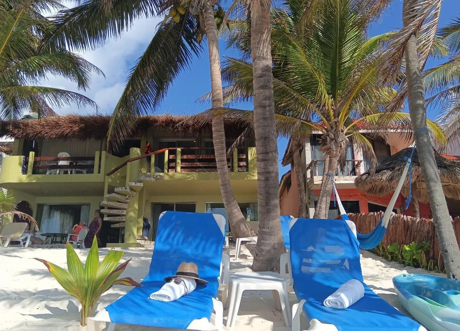 Unahkin Akumal, Tulum Beachfront Condo Relaxing 0*, Akumal Mexico