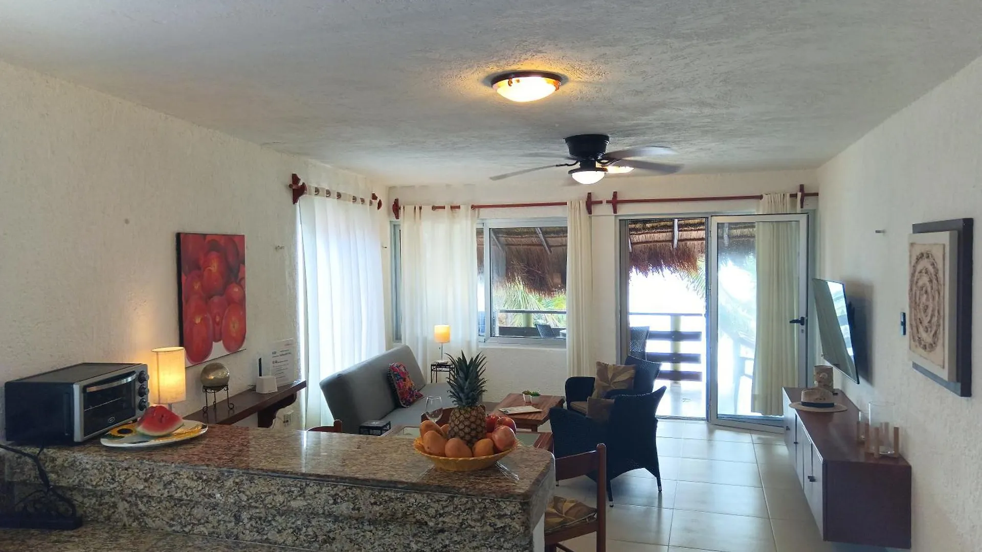 Unahkin Akumal, Tulum Beachfront Condo Relaxing Mexico